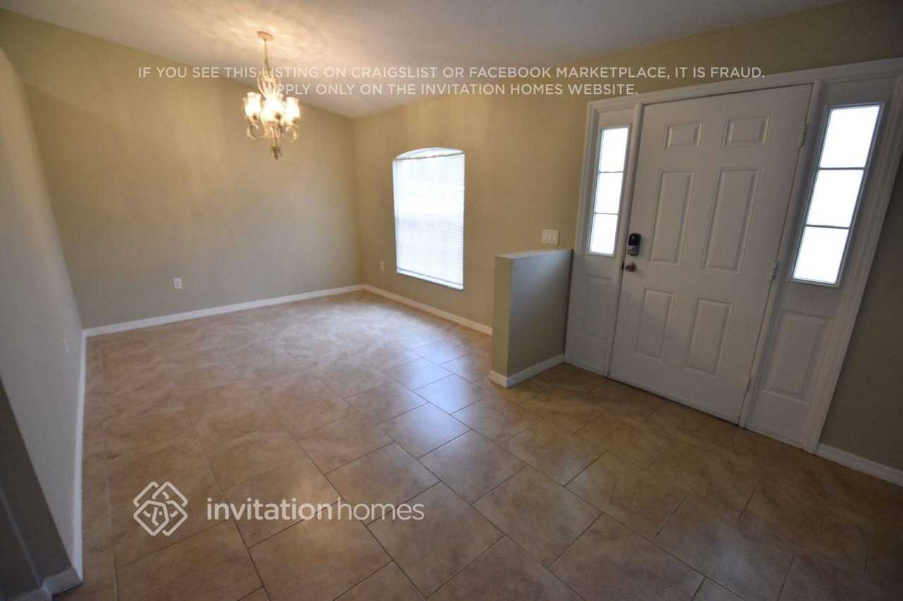 5387 Hader Rd - Photo 2 of 9