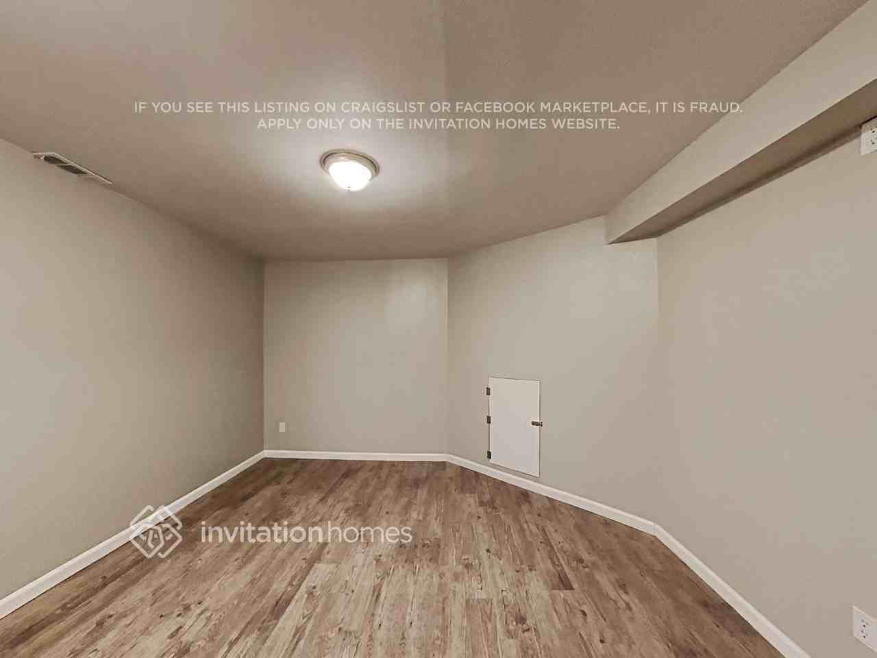 9424 Dew Drop Ct - Photo 7 of 23