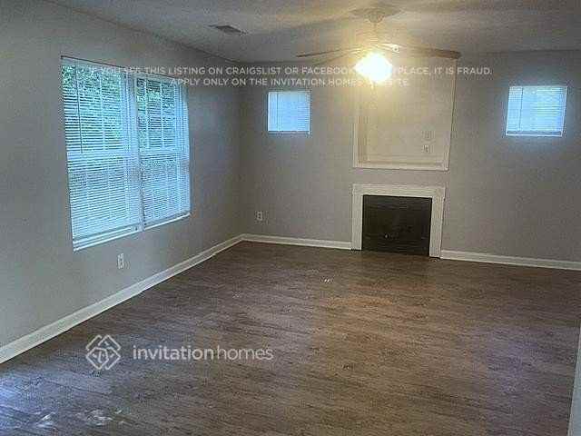 55 Carver Dr - Photo 2 of 11