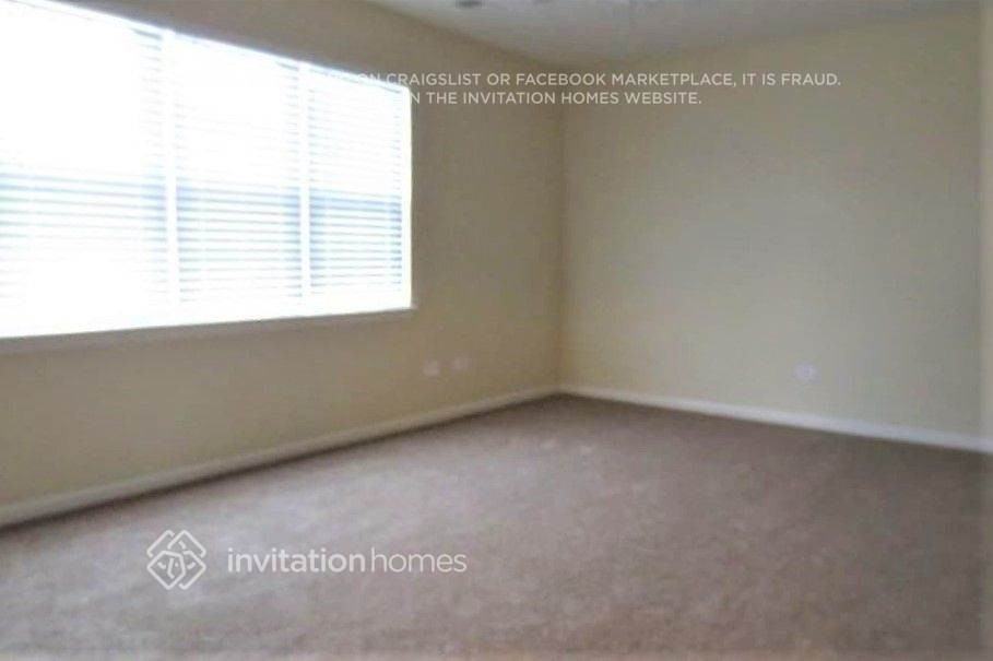 3862 Pathfinder Ln - Photo 4 of 7