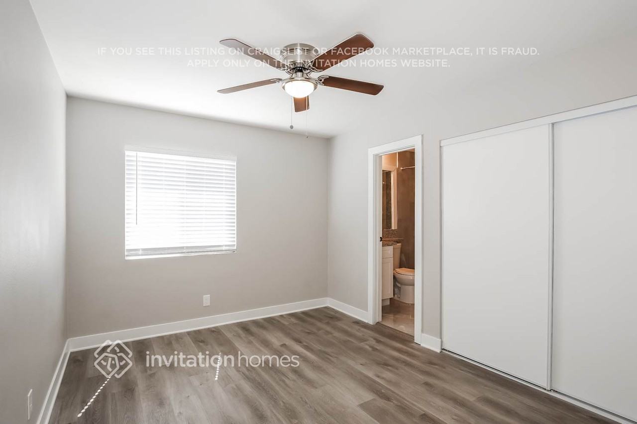 2305 Saber Dr - Photo 7 of 15