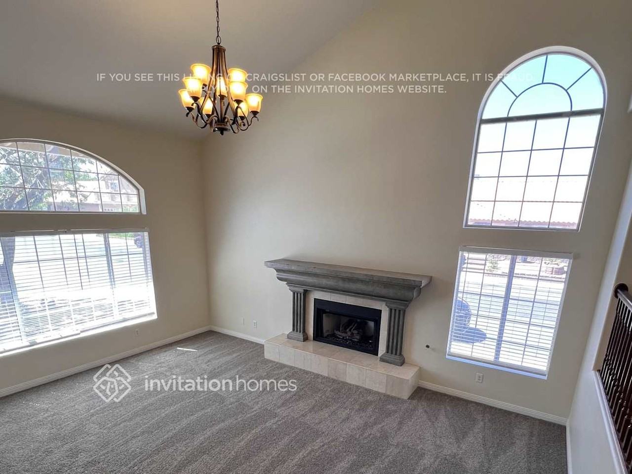 280 Plaza Carmelina Ct - Photo 3 of 15