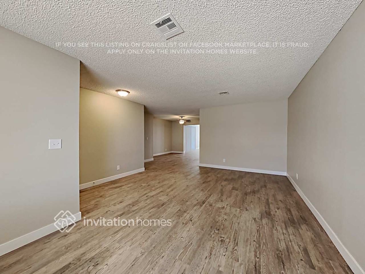 127 Sterling Dr - Photo 3 of 18