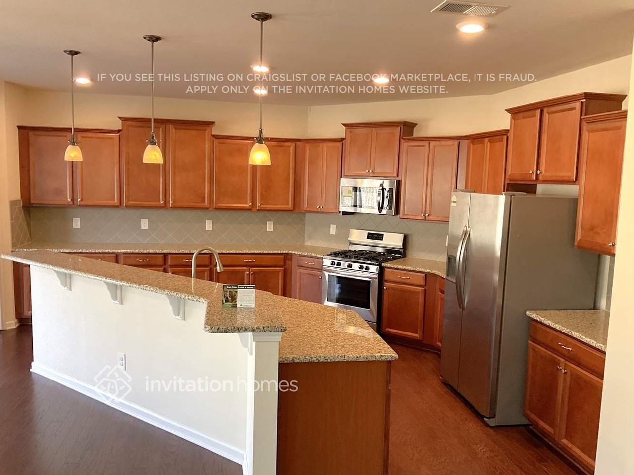 141 Lassen Ln - Photo 6 of 35