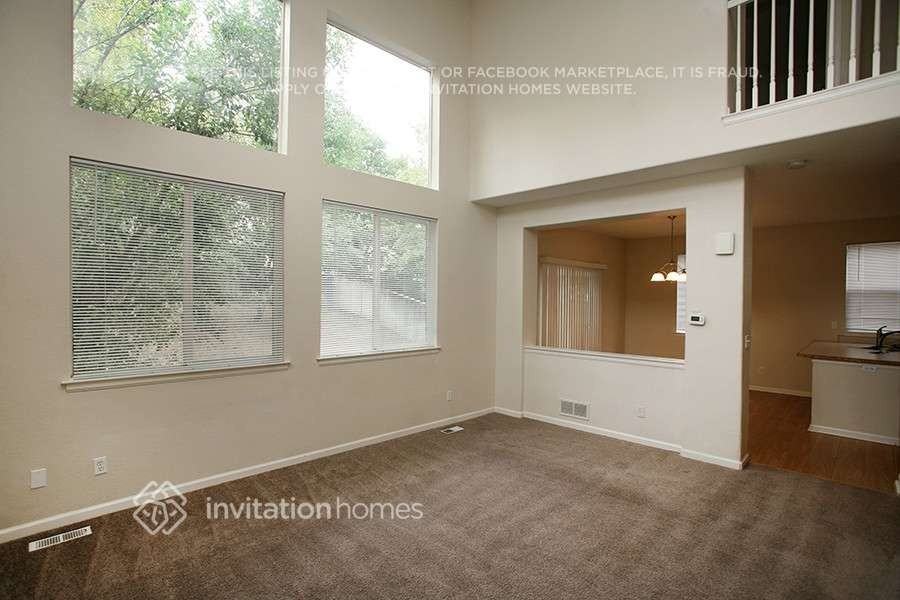 10224 Cherryhurst Ln - Photo 3 of 14