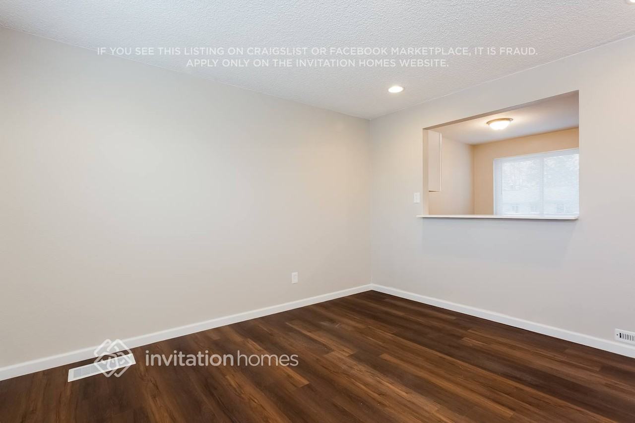 9073 Dudley St - Photo 3 of 15