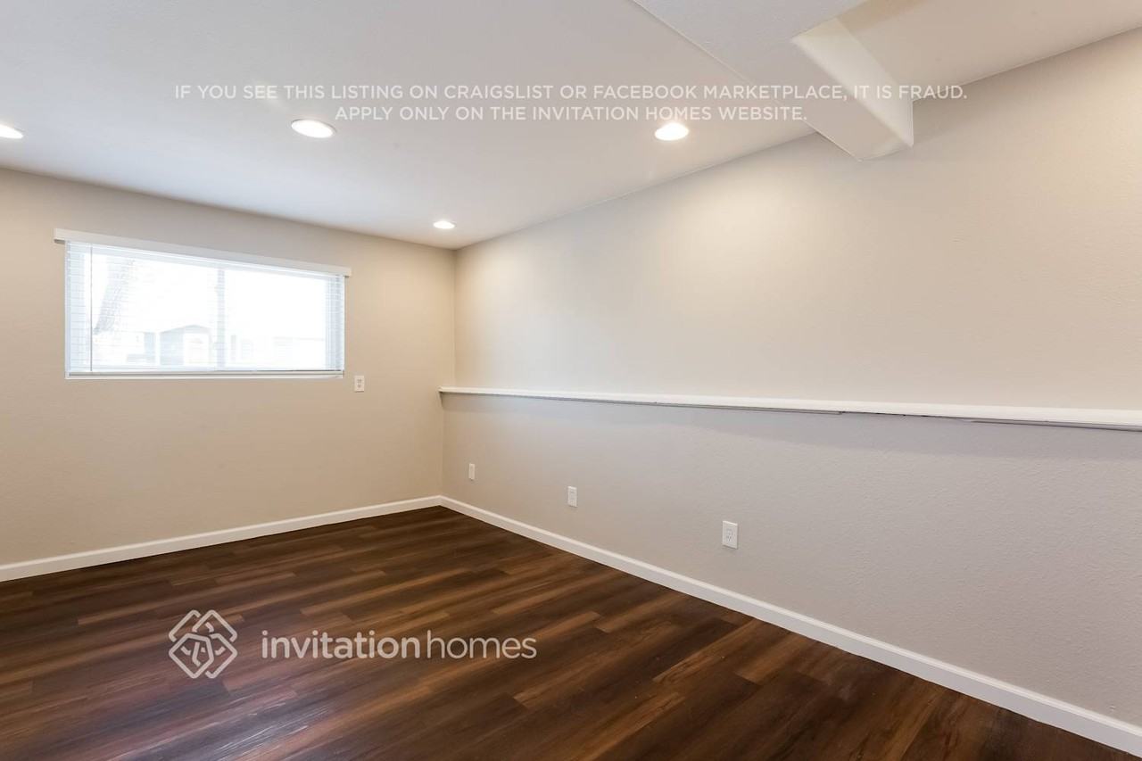 9073 Dudley St - Photo 7 of 15