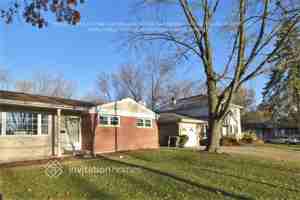 featured image of 1513 N Ridge Ave