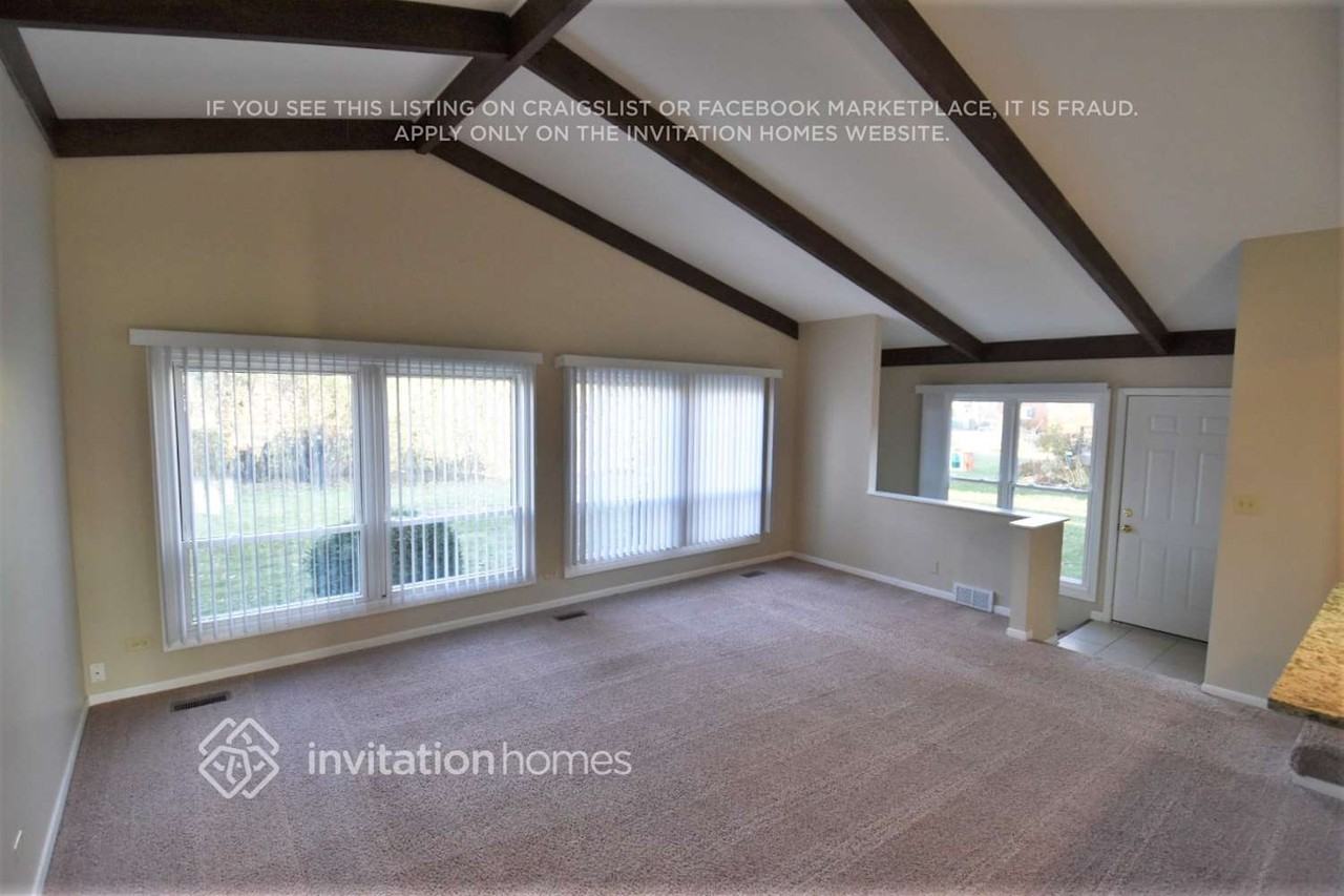 1513 N Ridge Ave - Photo 5 of 19