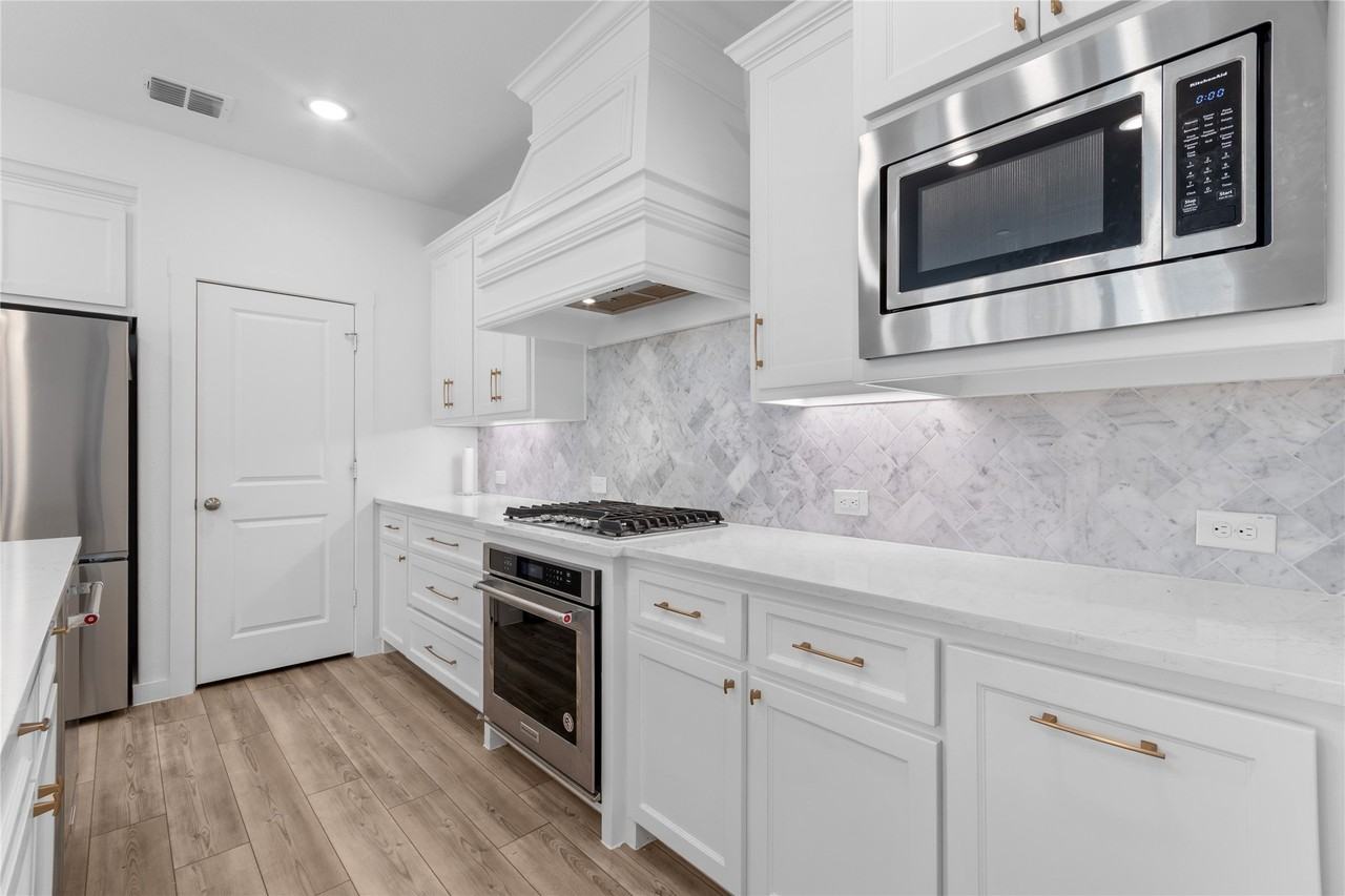 523 Cobblestone Ln - Photo 5 of 18