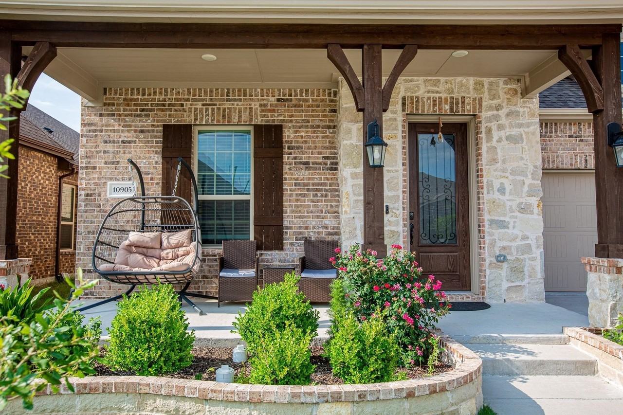 10905 Big Spring Trl - Photo 2 of 39