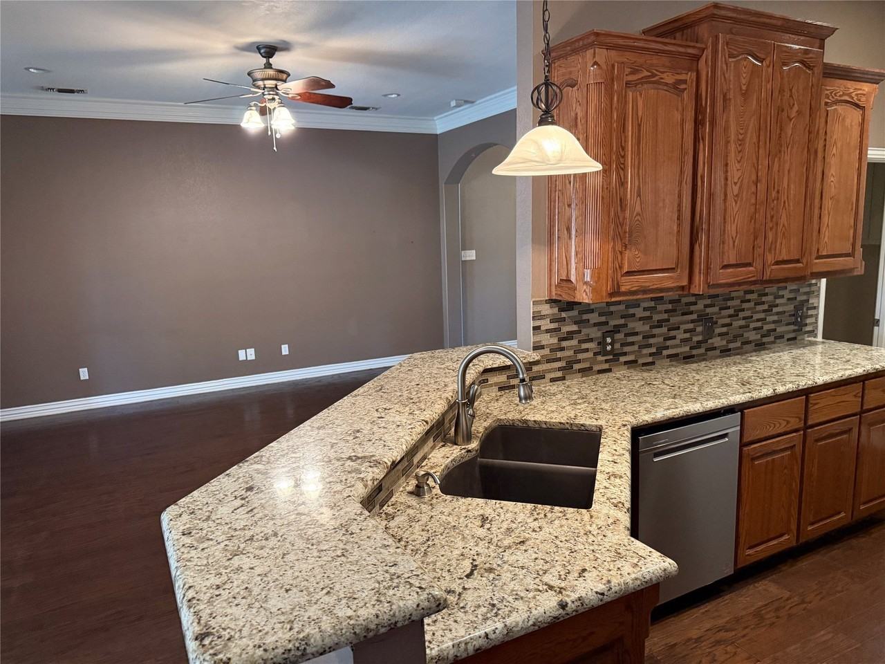 1323 Preston Trail Ct - Photo 7 of 22
