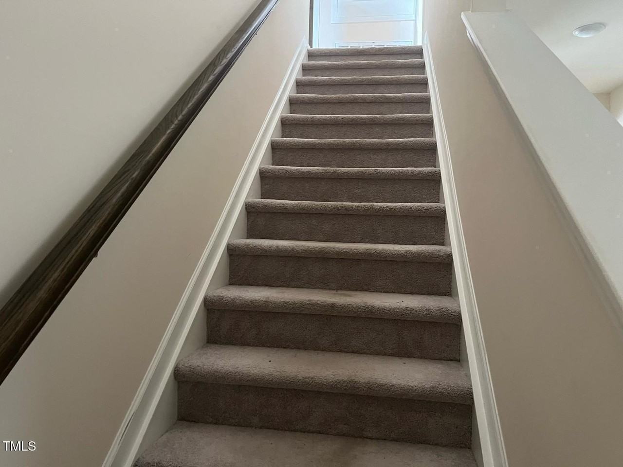 3417 Honey Ivy Ln - Photo 6 of 11