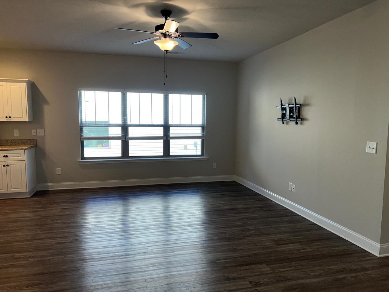 187 Bay Meadows Dr Sw - Photo 4 of 23