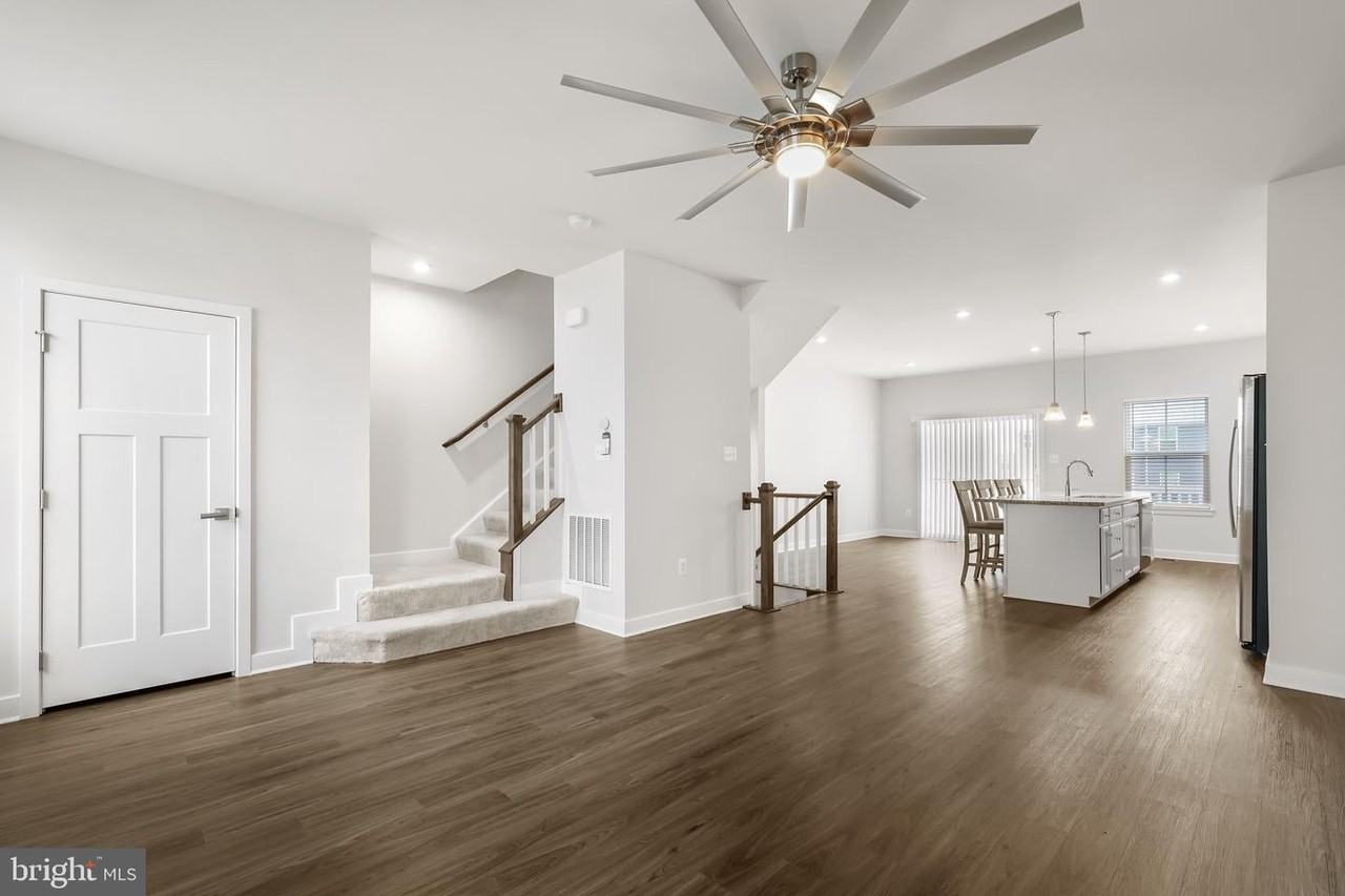 148 Fletcher Cir - Photo 4 of 25