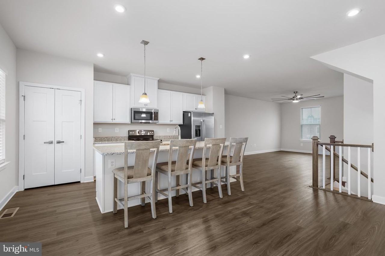 148 Fletcher Cir - Photo 7 of 25