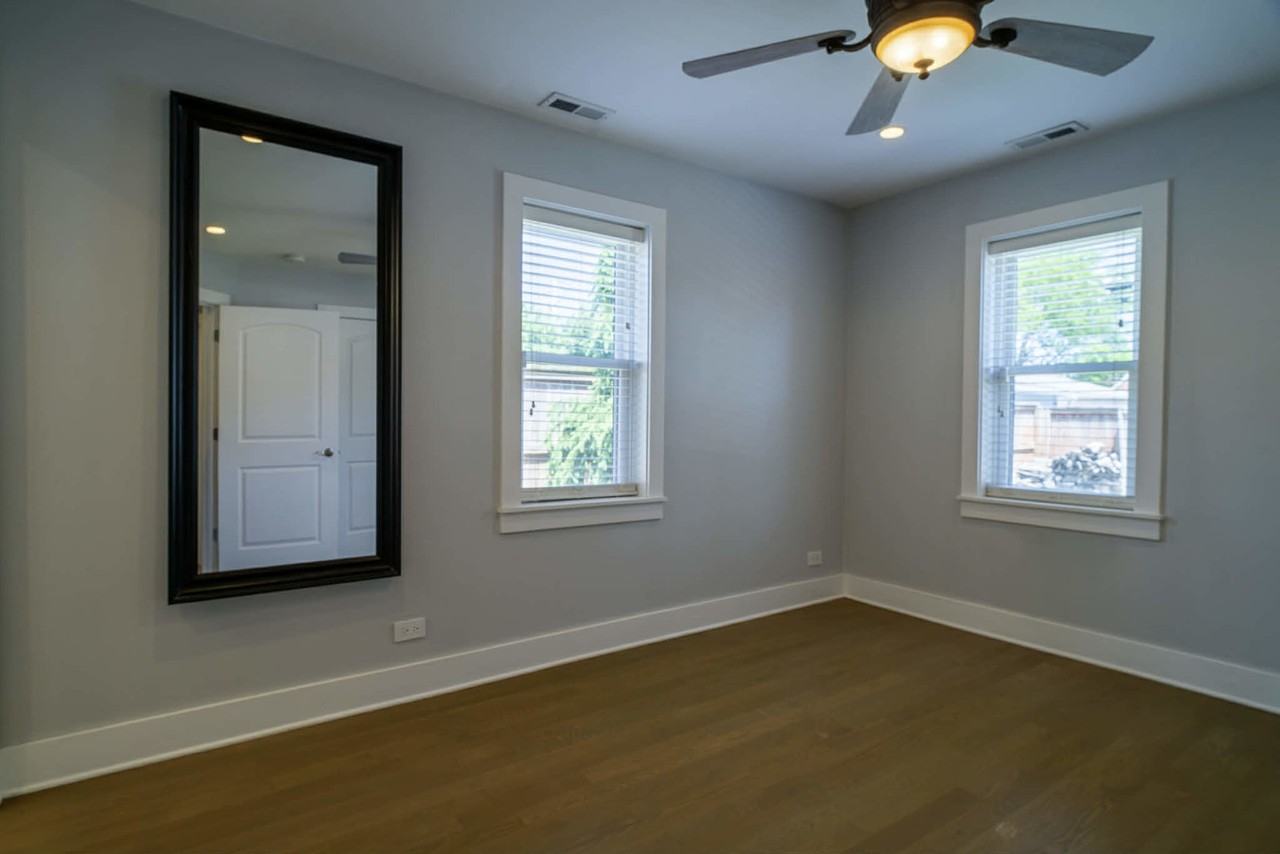 2537 Willow St - Photo 6 of 19