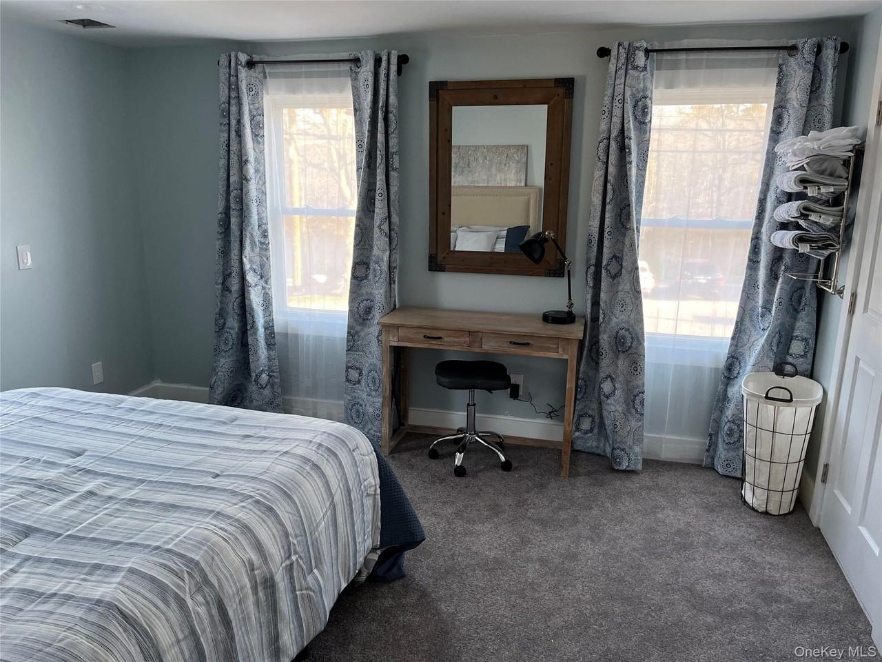 824 W Main St - Photo 7 of 22