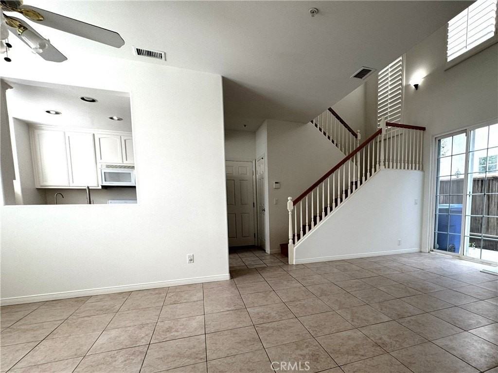 5524 Camp St - Photo 3 of 26