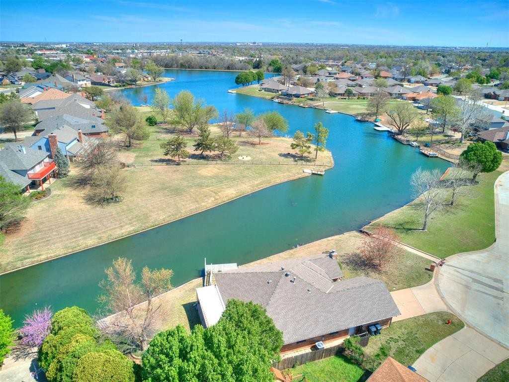 7317 Louisburg Dr - Photo 4 of 23