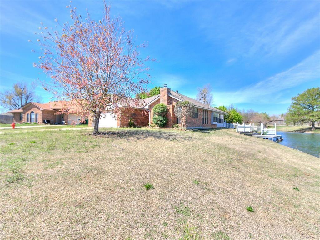 7317 Louisburg Dr - Photo 6 of 23