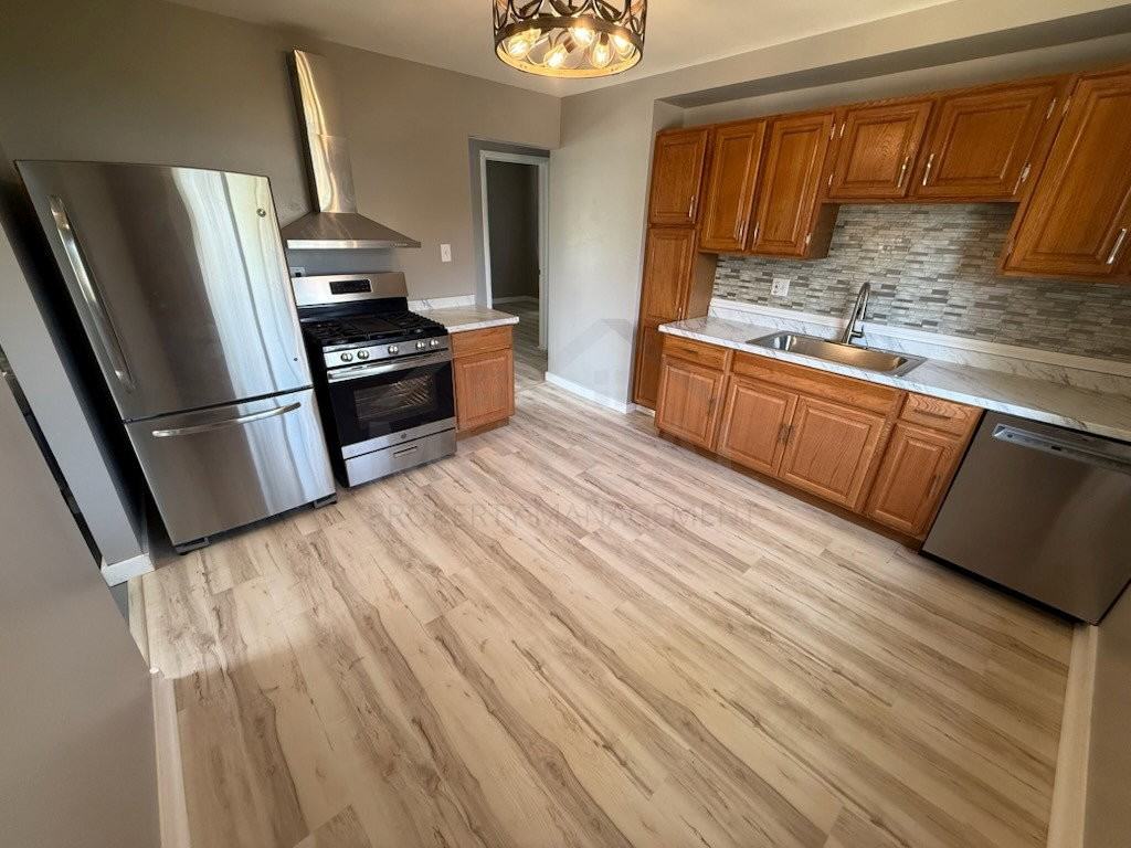 34856 Fairchild St - Photo 4 of 8
