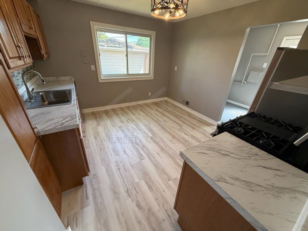 34856 Fairchild St - Photo 5 of 8