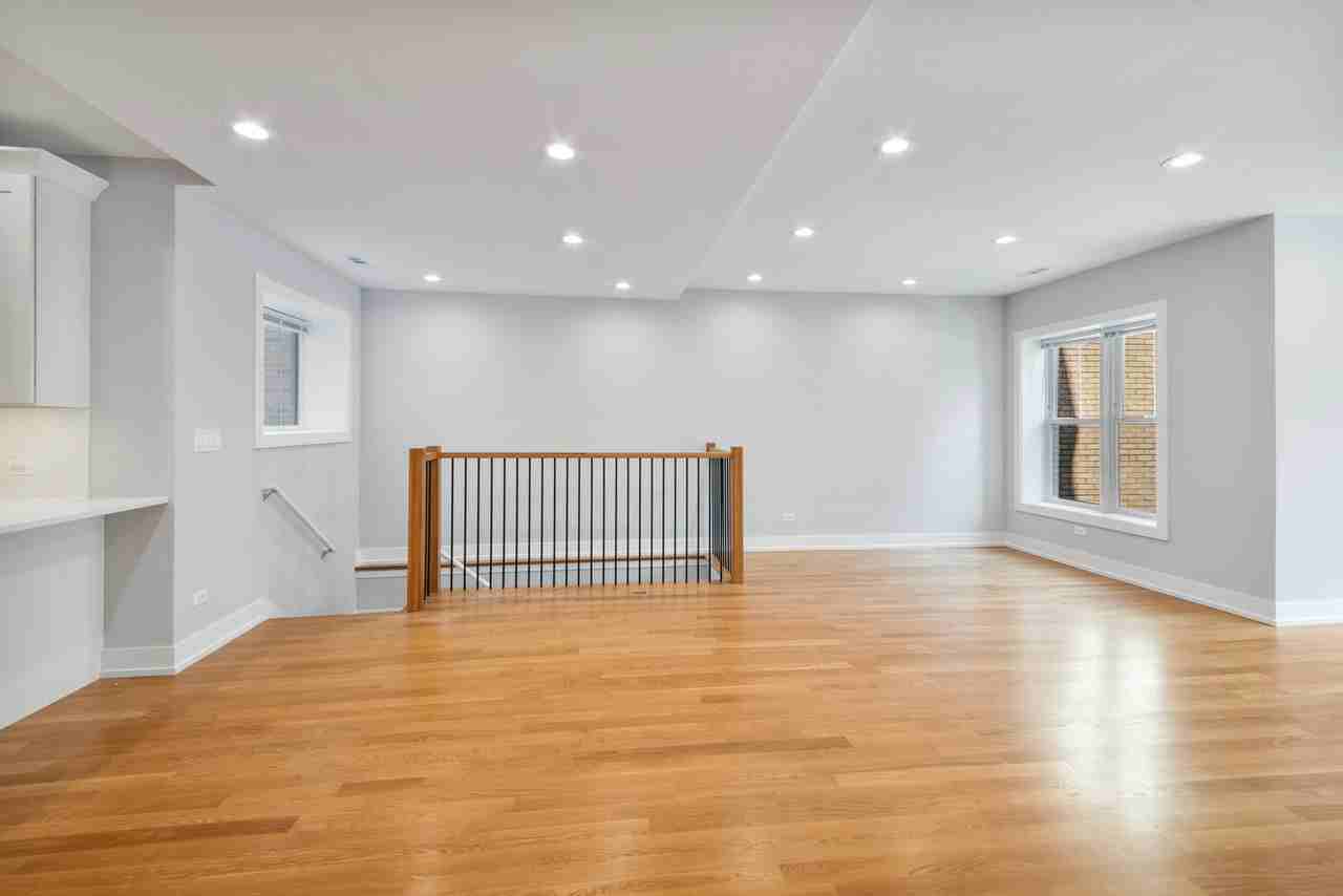 4626 N Ashland Ave #1N - Photo 5 of 8