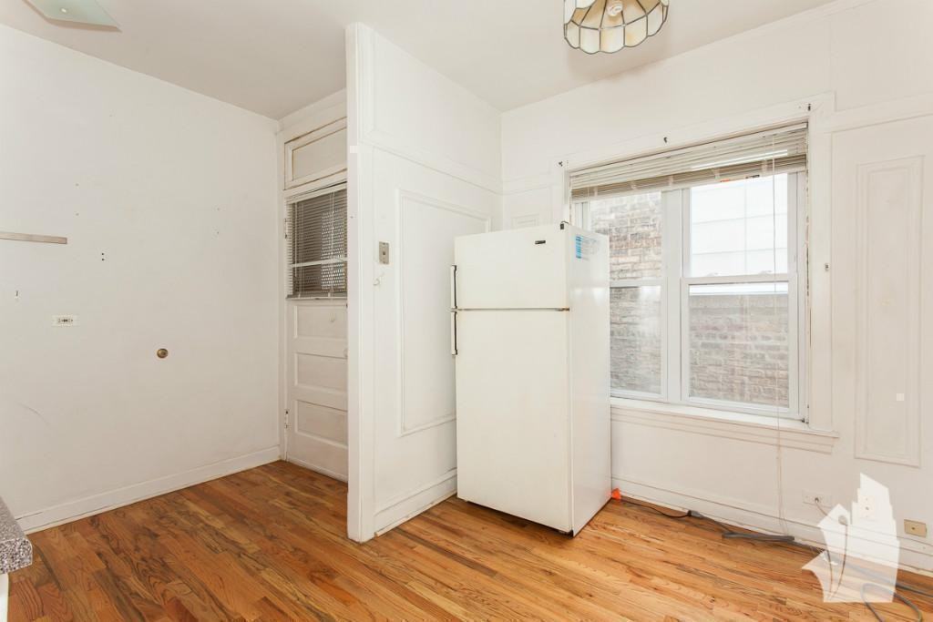 3521 N Broadway St #3529-1W - Photo 5 of 8