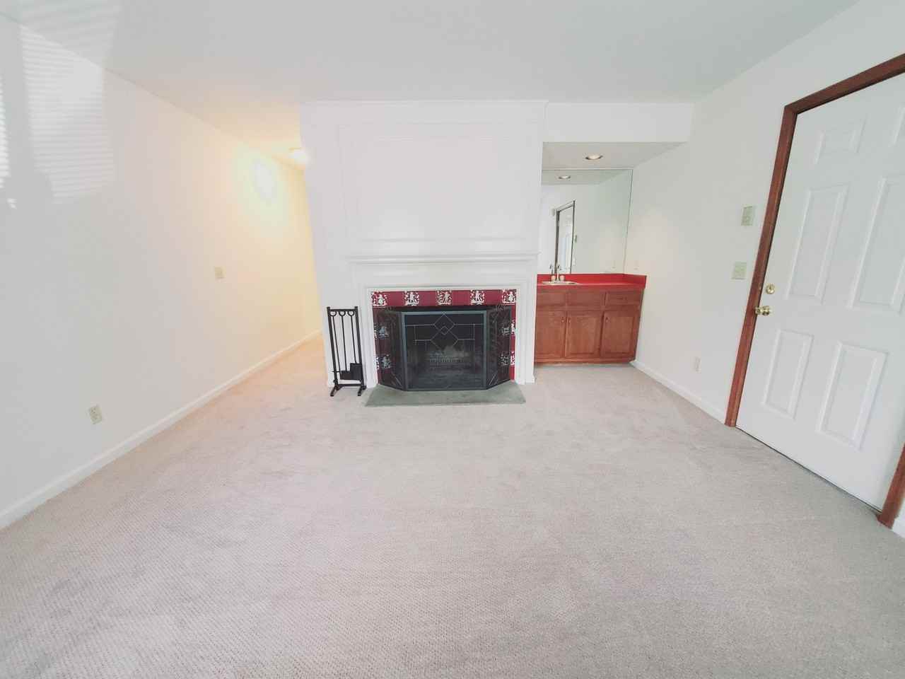 55 Glenbrook Rd #A - Photo 3 of 7