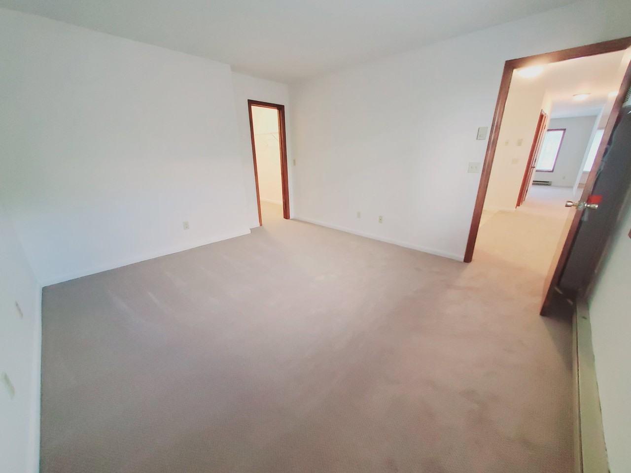 55 Glenbrook Rd #A - Photo 5 of 7