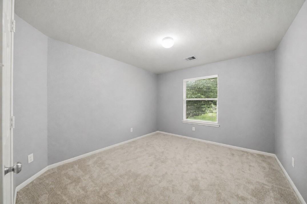 Emerald Stone Ct - Photo 6 of 8