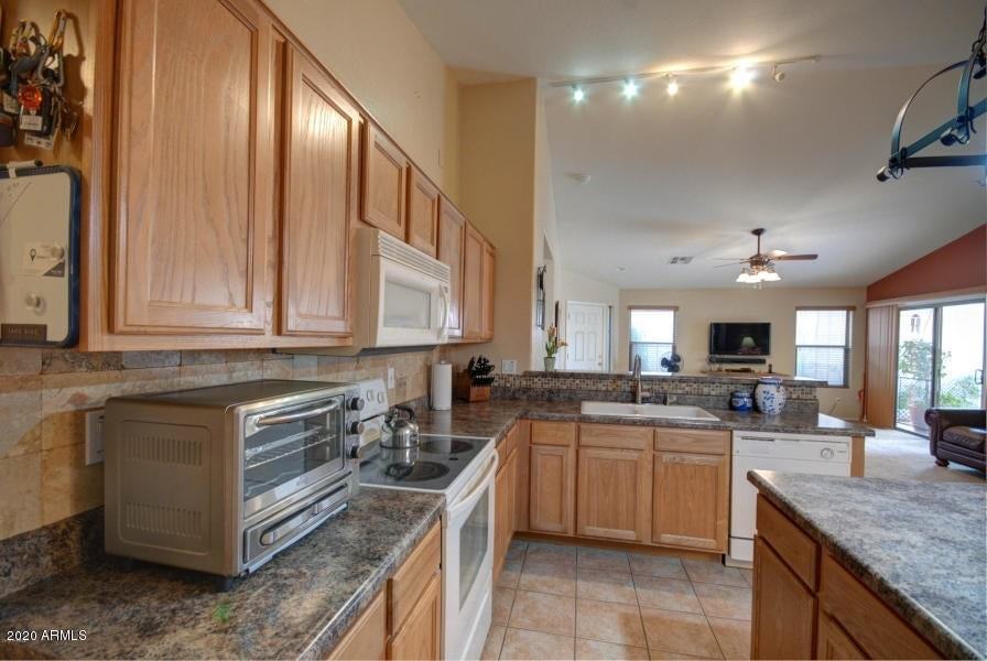 46149 W Guilder Ave - Photo 7 of 14