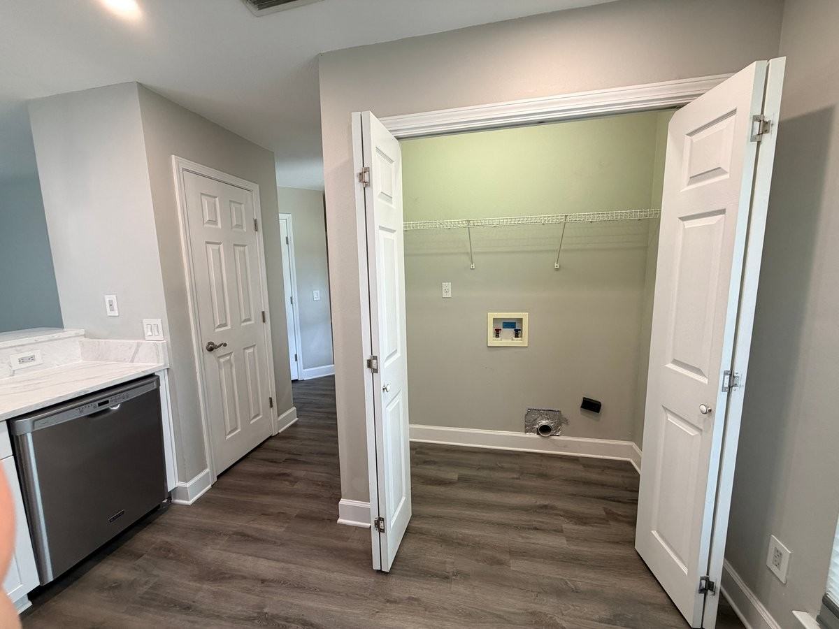 7738 Lola Cir - Photo 7 of 41