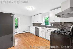 featured image of 114 Woodstock St #2