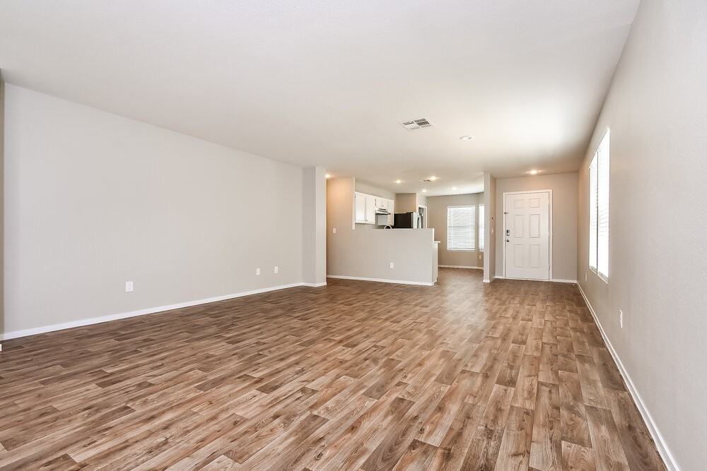 613 Black Sand Ct - Photo 4 of 16
