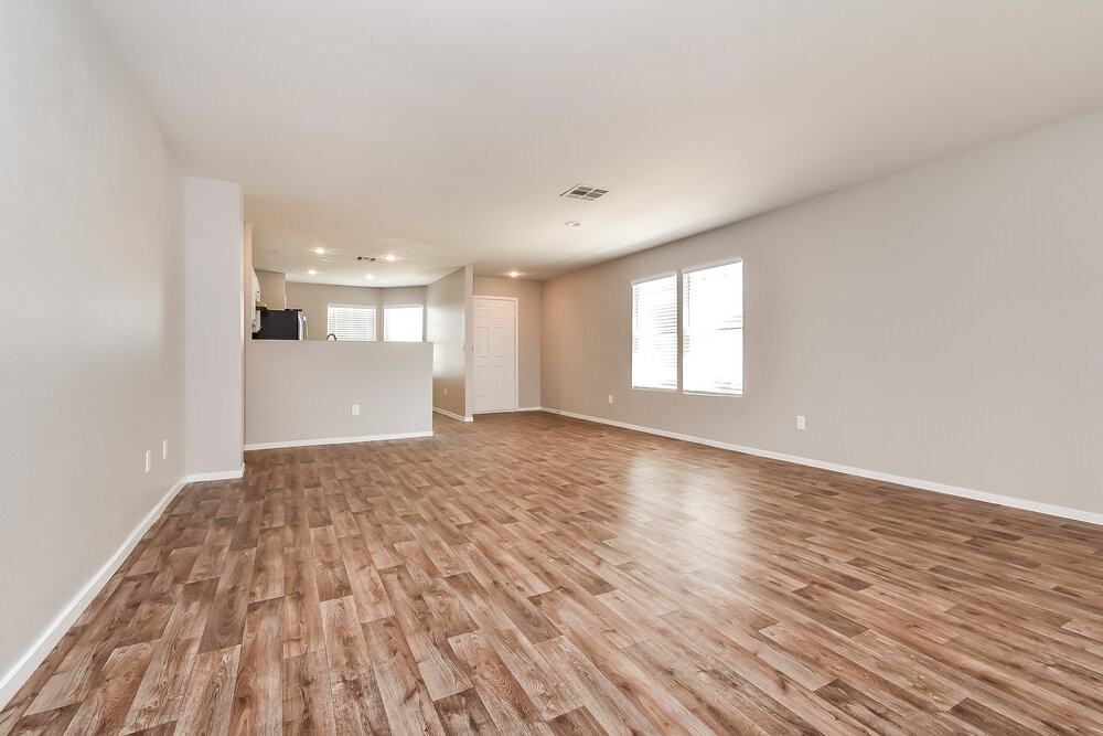 613 Black Sand Ct - Photo 5 of 16