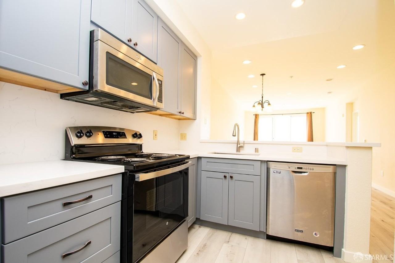101 Crescent Way #2221 - Photo 7 of 22