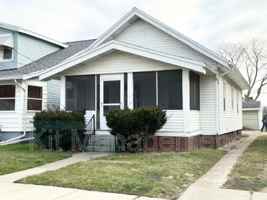featured image of 1023 National Ave
