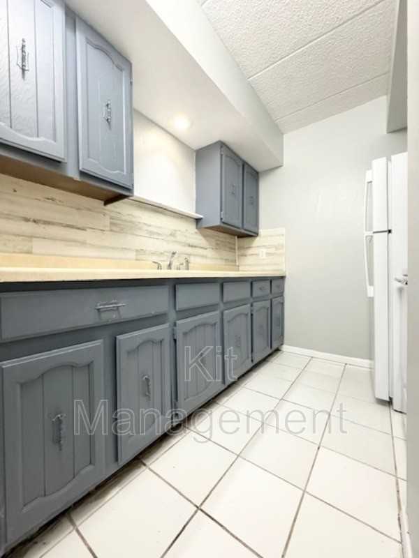 5722 Gay St - Photo 6 of 8