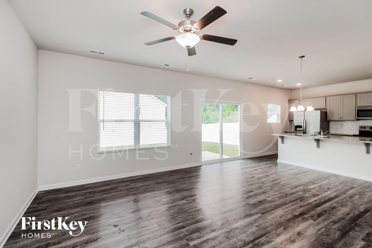 7305 Brawley Wood Ct - Photo 4 of 16