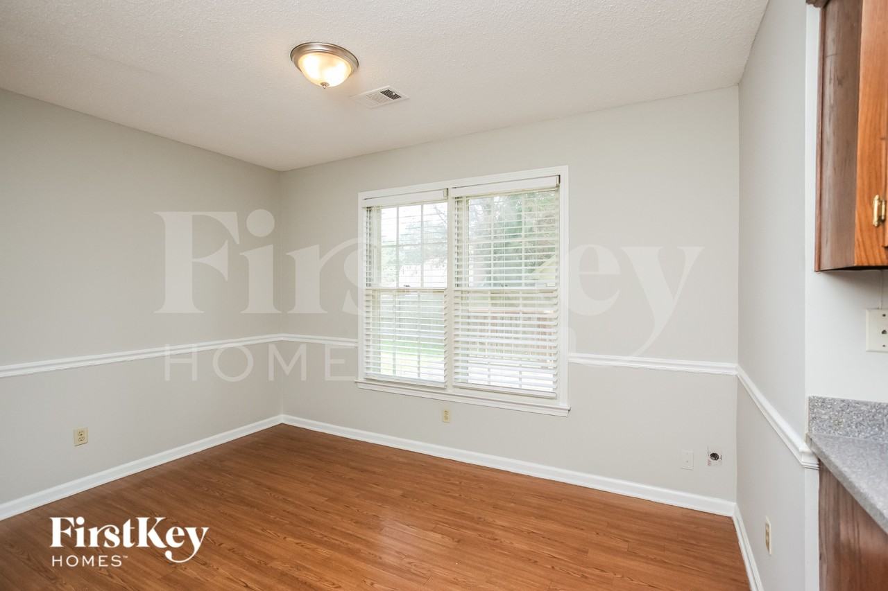 8866 Quailwood Cv - Photo 4 of 19