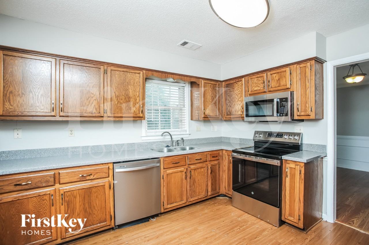 8866 Quailwood Cv - Photo 6 of 19