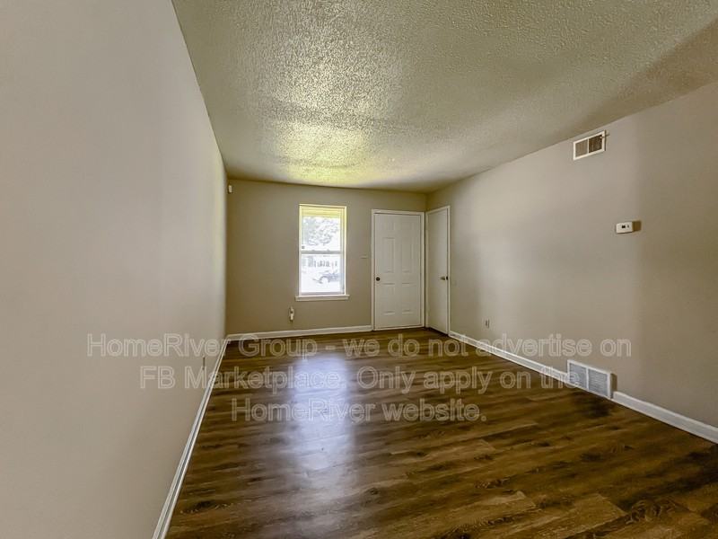 5354 Clinchport Cir - Photo 5 of 18