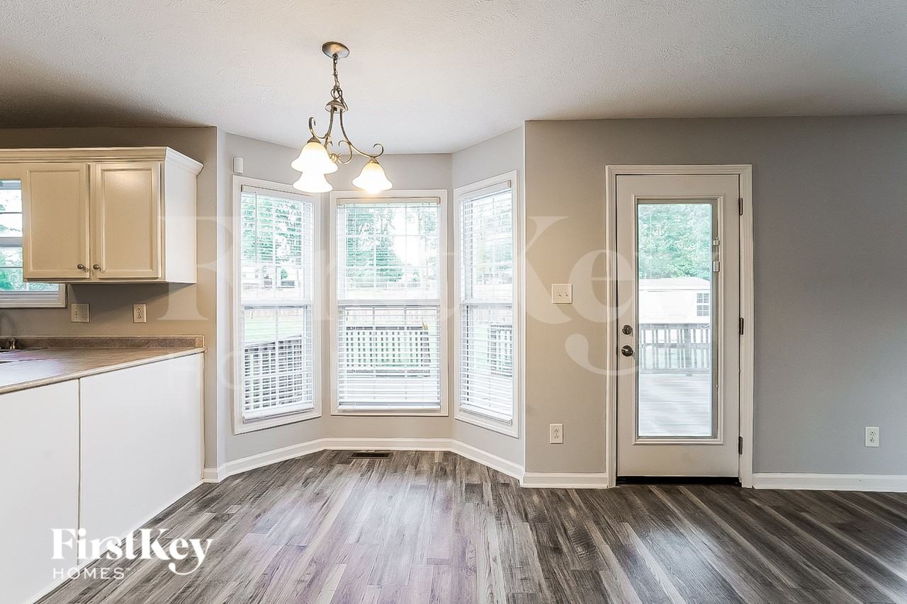 3371 Heatherwood Trce - Photo 6 of 18