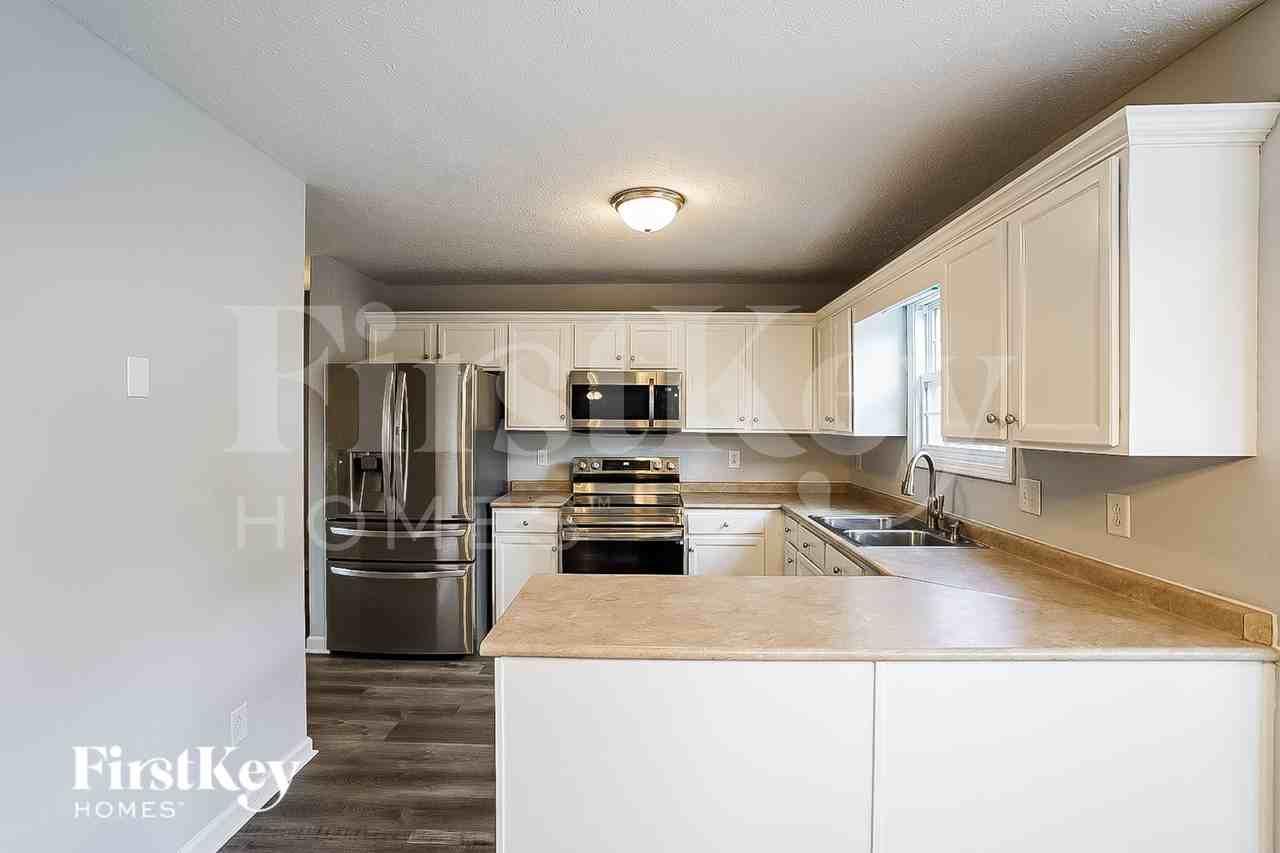 3371 Heatherwood Trce - Photo 7 of 18