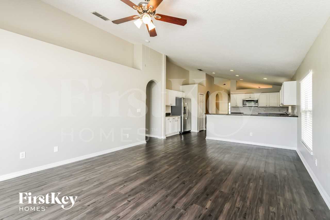246 Pima Trl - Photo 7 of 16