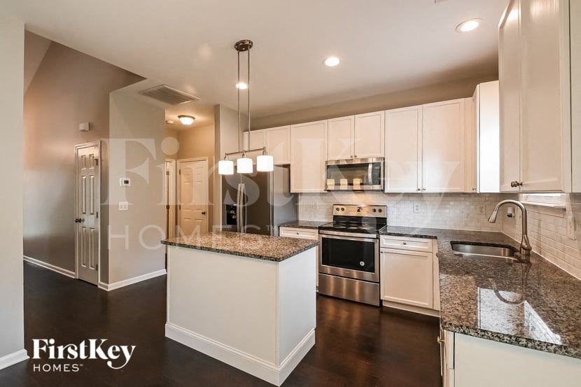 417 Blooming Meadows Rd - Photo 5 of 15