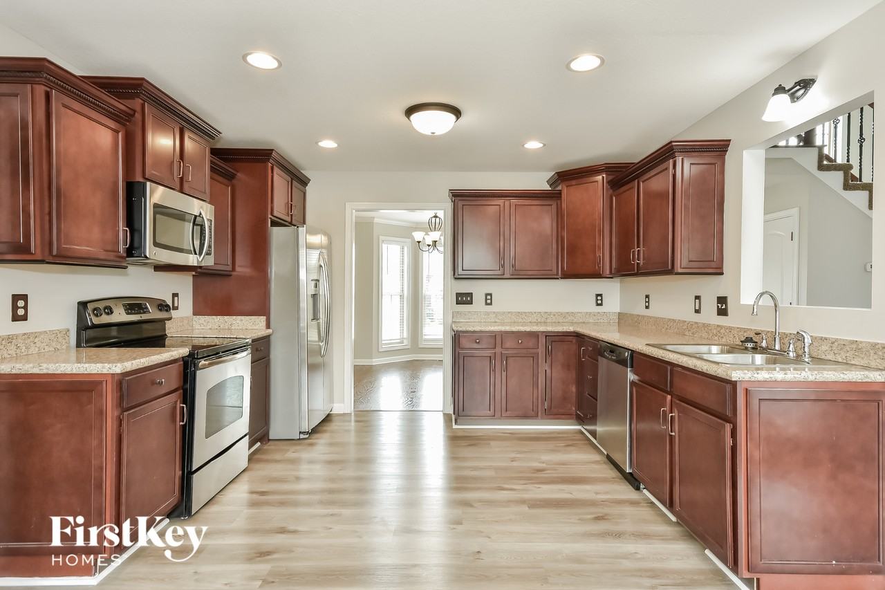 3715 Tradewinds Ter - Photo 7 of 15