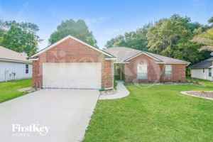 featured image of 3986 Lake Crest Ter